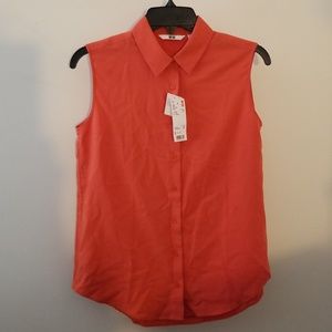 Uniqlo button down shirt- new!